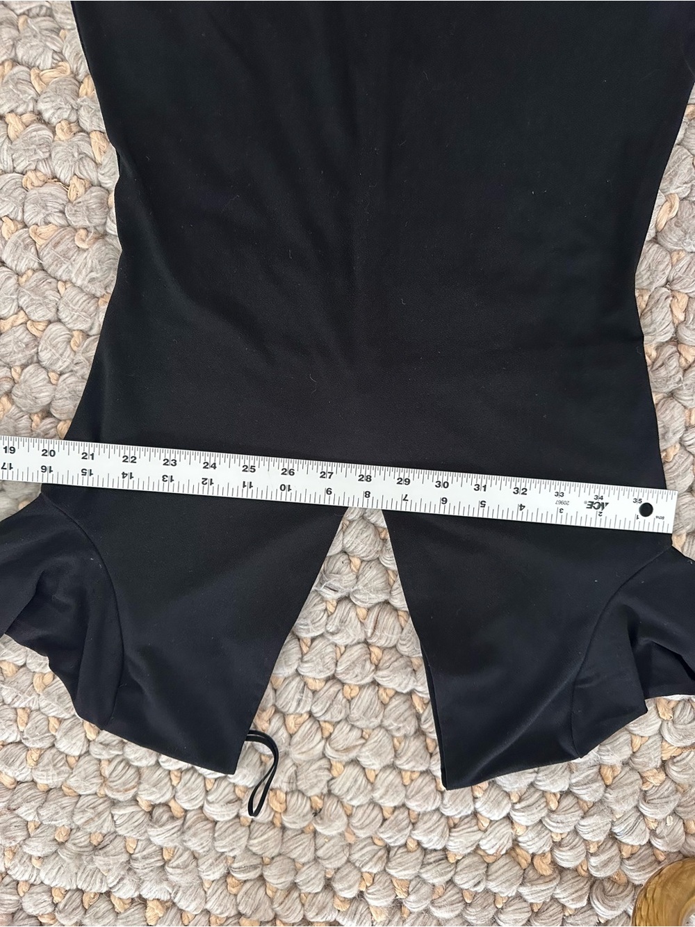 Alice & Olivia deep V neck bodysuit long sleeve black size large - Picture 6 of 6